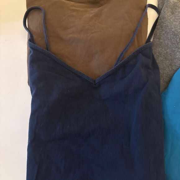 Lot of 4 Tank Tops Mix Brands Colors Pullover Layering Large Y2K Spaghetti Strap - Picture 4 of 16